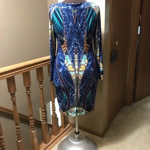 Cache dress size 14. Never worn.